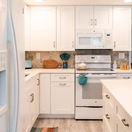 Welcome To The Bray Escape 4 Miles To Siesta Key Sarasota Extérieur photo