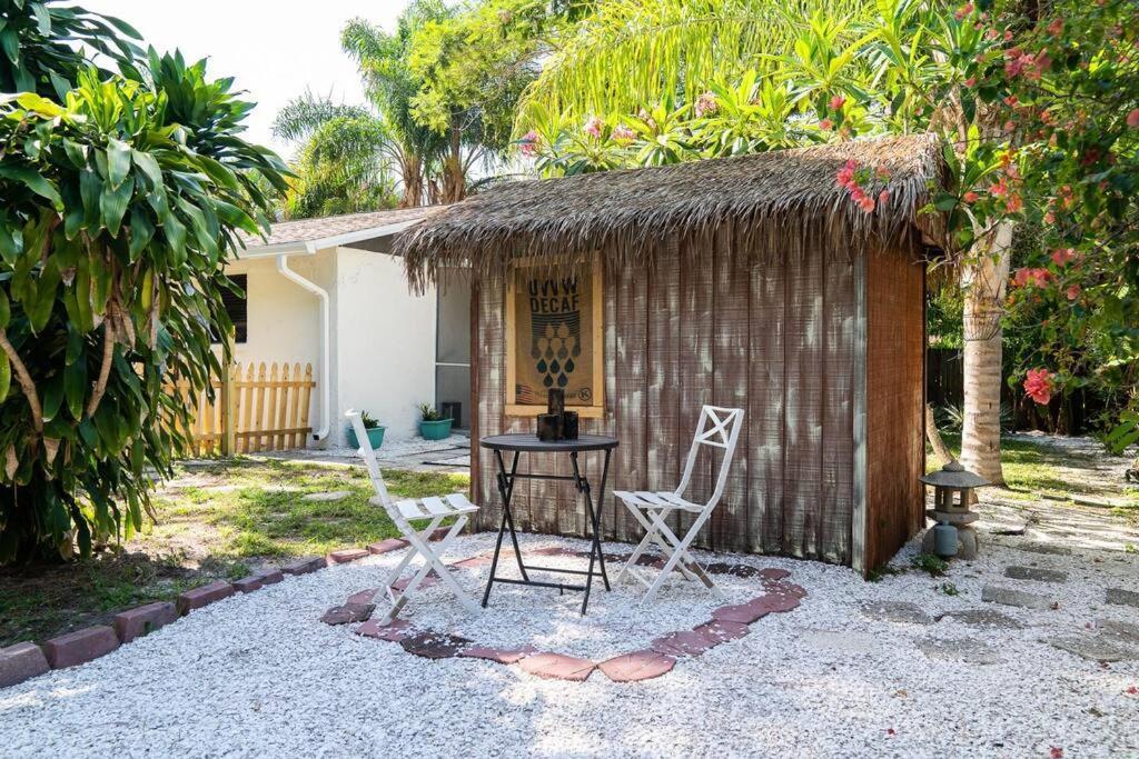 Welcome To The Bray Escape 4 Miles To Siesta Key Sarasota Extérieur photo