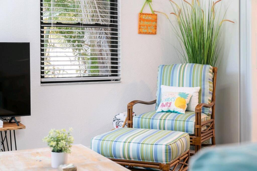 Welcome To The Bray Escape 4 Miles To Siesta Key Sarasota Extérieur photo