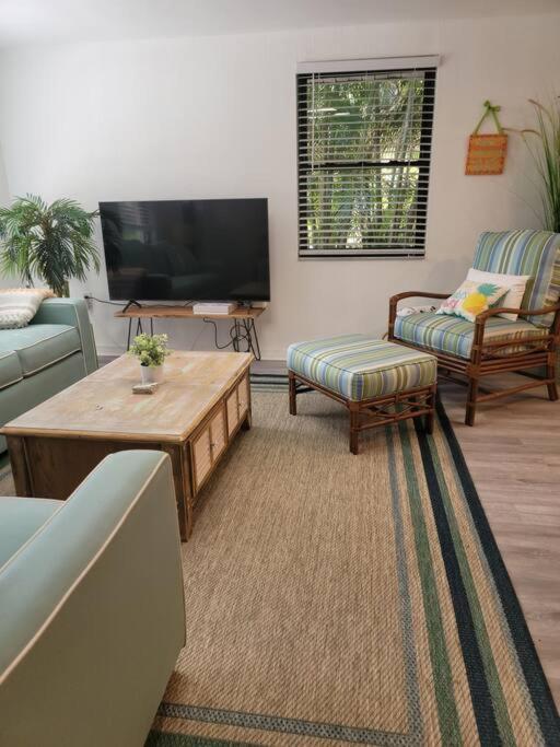 Welcome To The Bray Escape 4 Miles To Siesta Key Sarasota Extérieur photo